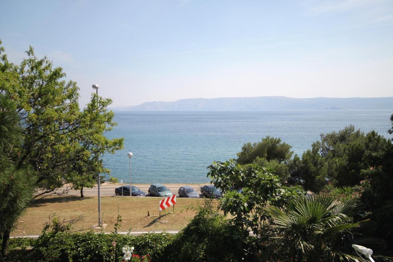 Apartments By The Sea Novi Vinodolski - 5558 Eksteriør billede